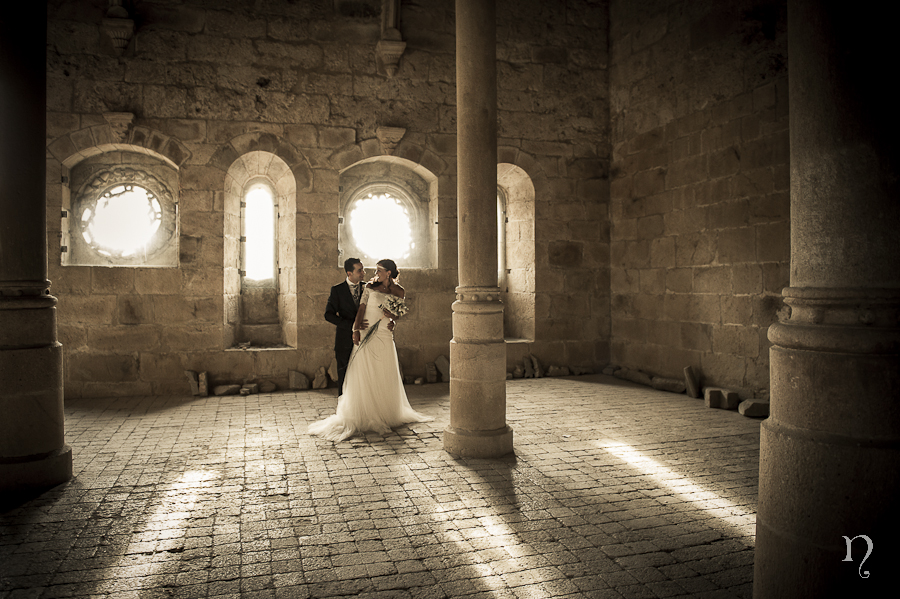 fotografia artistica novios romanticismo romantico medieval monasterio Carracedo Noemie artycam fotografia fotografos boda Ponferrada Bierzo