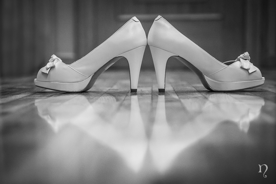 zapatos novia blancos lazo Artycam fotografia 
